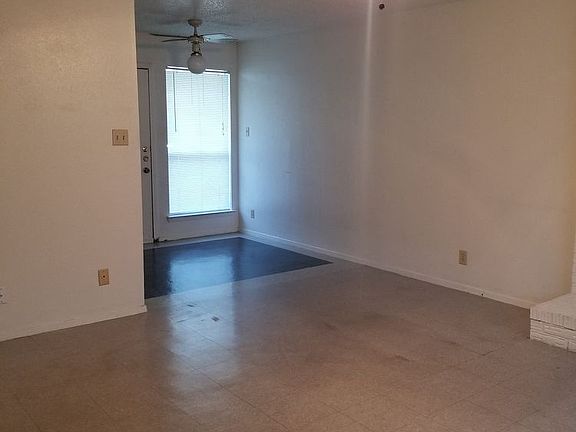 4th image of 505 Thelma Dr #A