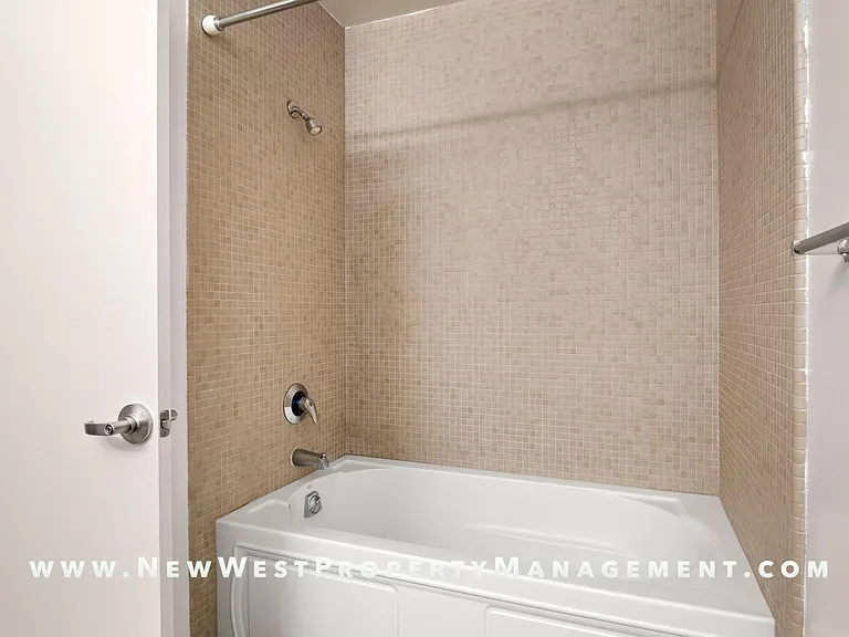 1150 J St #823 — Photo 15
