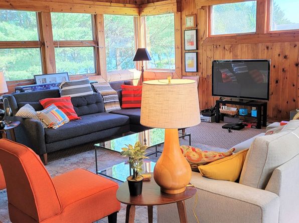 74 Bridgton Rd #1
