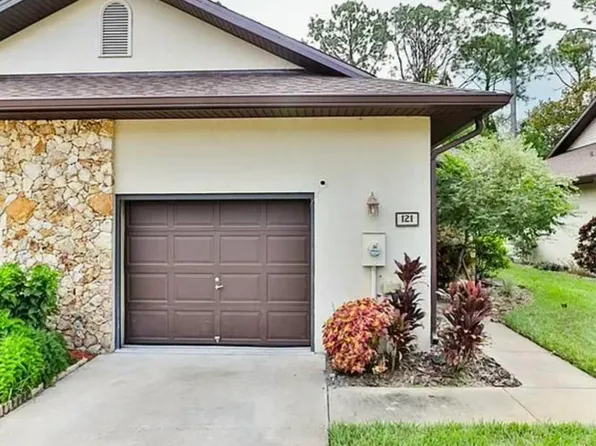 121 Dovecote Ln, Daytona Beach, FL 32114