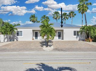 220 8th St, Key Colony Beach, FL 33051