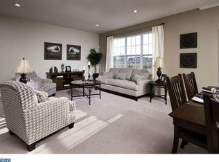 15157 Sunflower Dr, Philadelphia, PA 19116