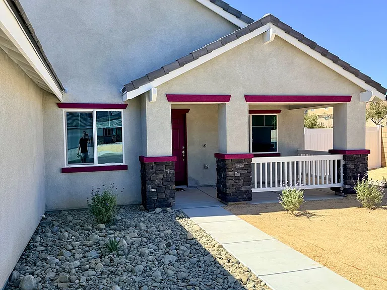 11705 Sebastian Rd — Photo 4