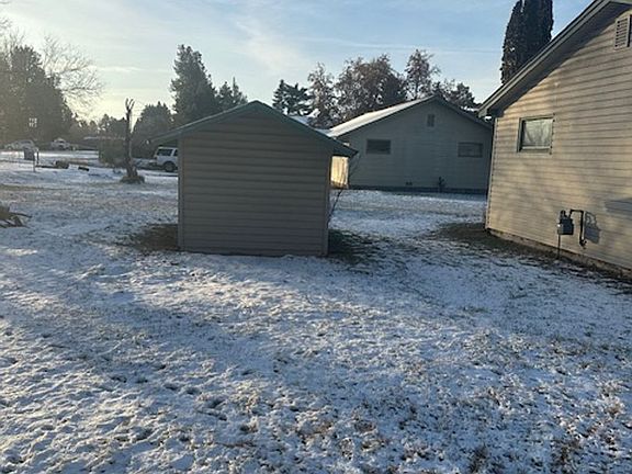 2nd image of 209 Nancy Lou Dr