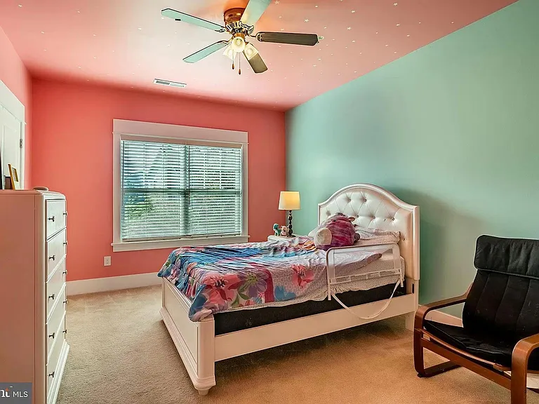309 Quigley Dr — Photo 19