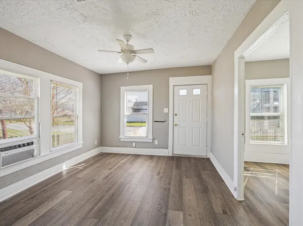 1115 Bigelow St, Houston, TX 77009