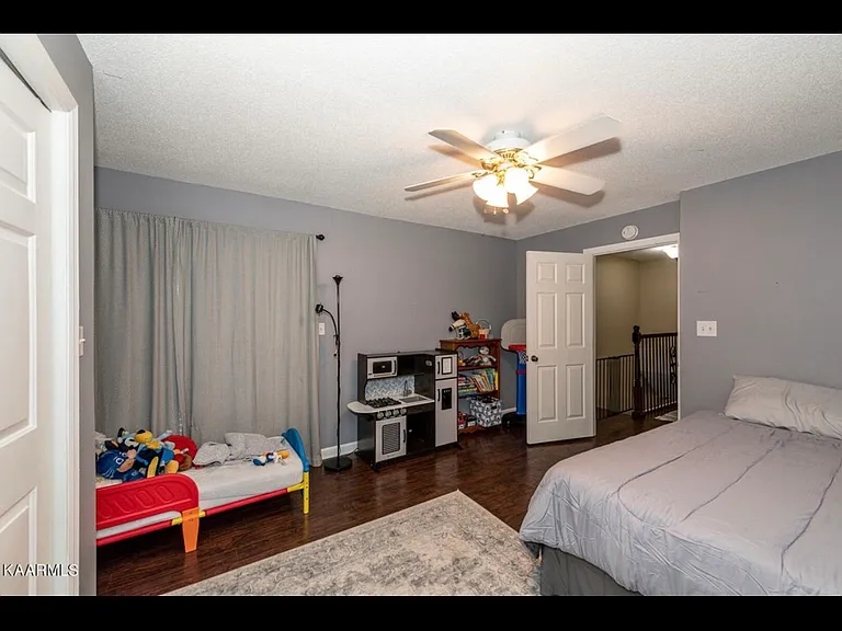 304 Olympia Dr #304 — Photo 14