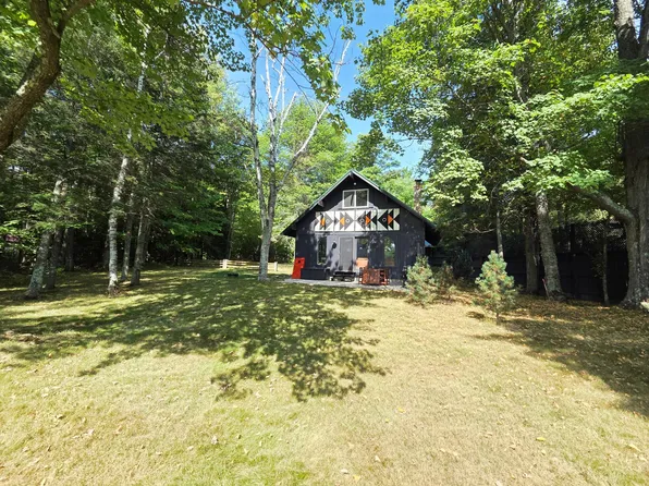 W6829 Disappearing Creek Rd, Phillips, WI 54555