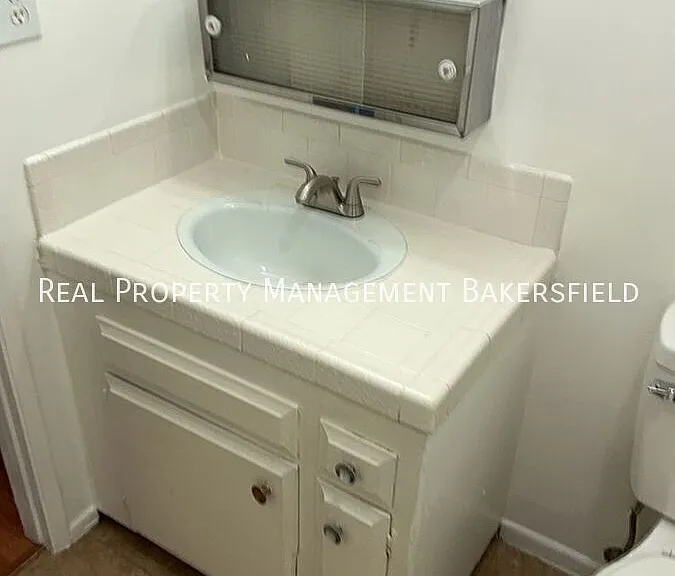 2403 Olive St #2403 — Photo 34