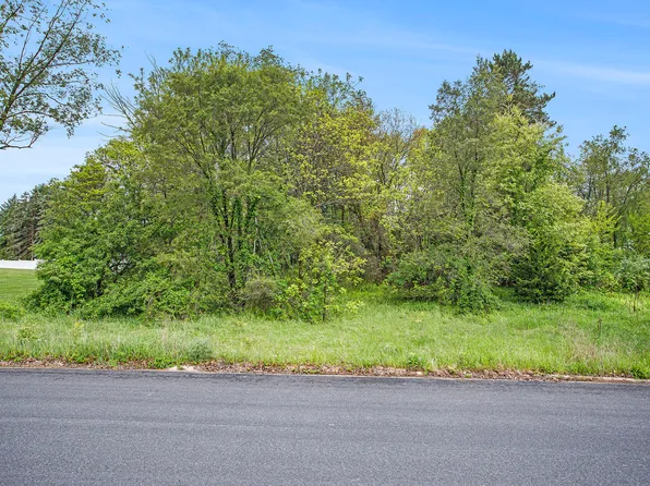184 Shadowood Ln, Battle Creek, MI 49014