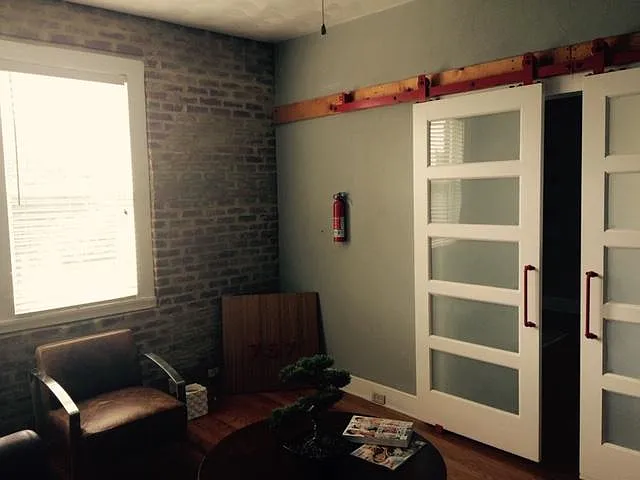 2 bed, 1042 sqft, $1,350 — Photo 2