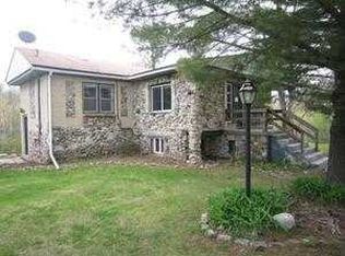 W793 Dunbar Ave, Burlington, WI 53105