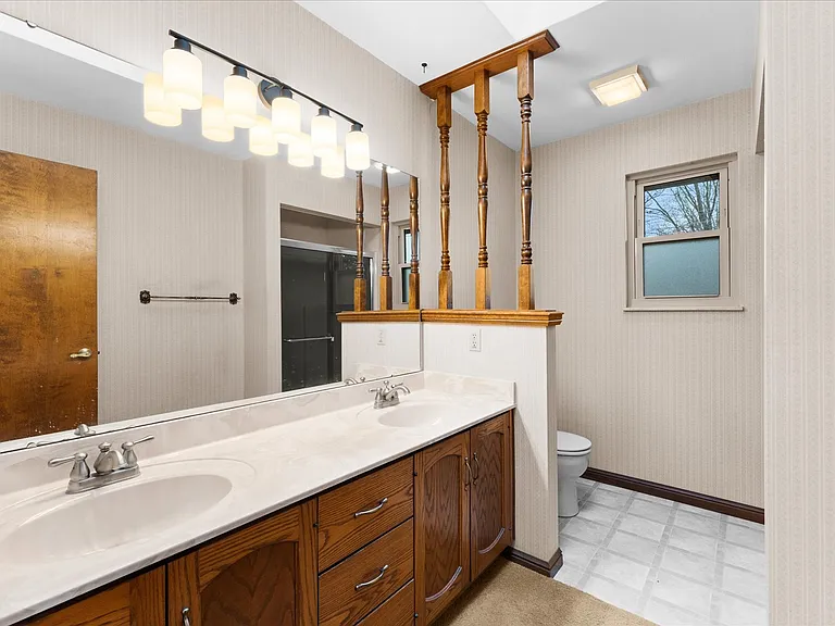 1017 Woodleaf Dr — Photo 26