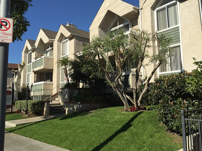 Oxford Villa Apartments — Photo 13