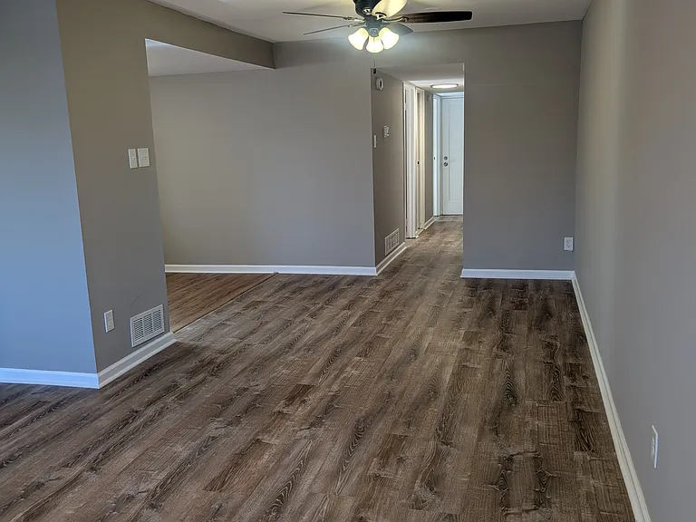 2116 Strahle St #1 — Photo 4