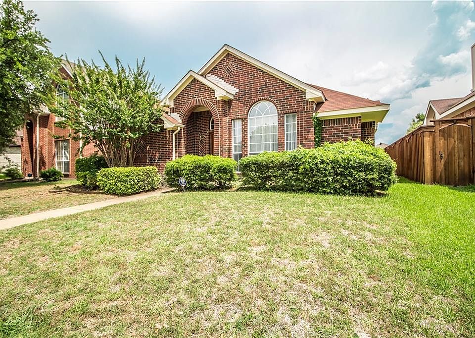 1st image of 1418 Springwood Dr