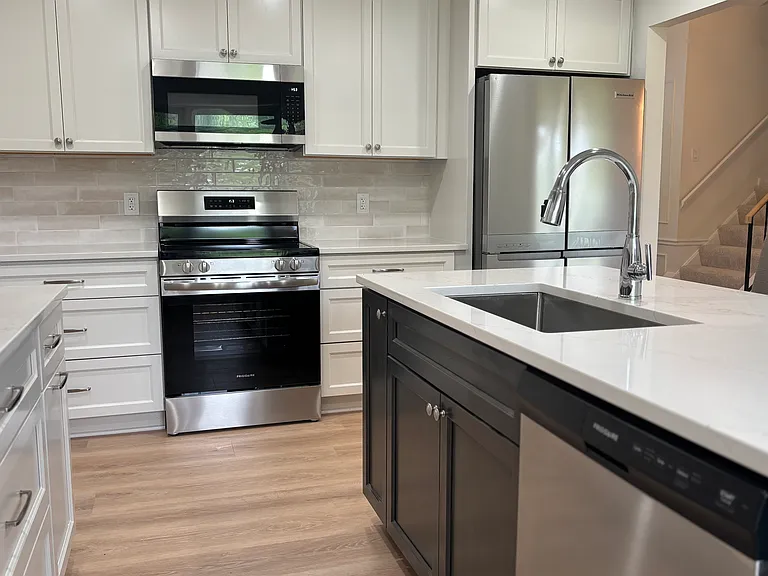 17836 Kingswood Dr — Photo 5