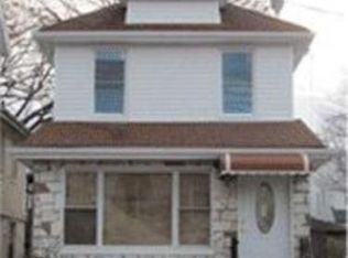1136 E 34th St, Brooklyn, NY 11210
