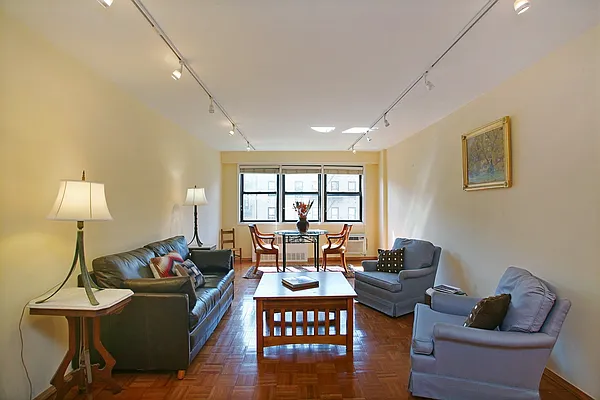 Sold by Corcoran | media 8