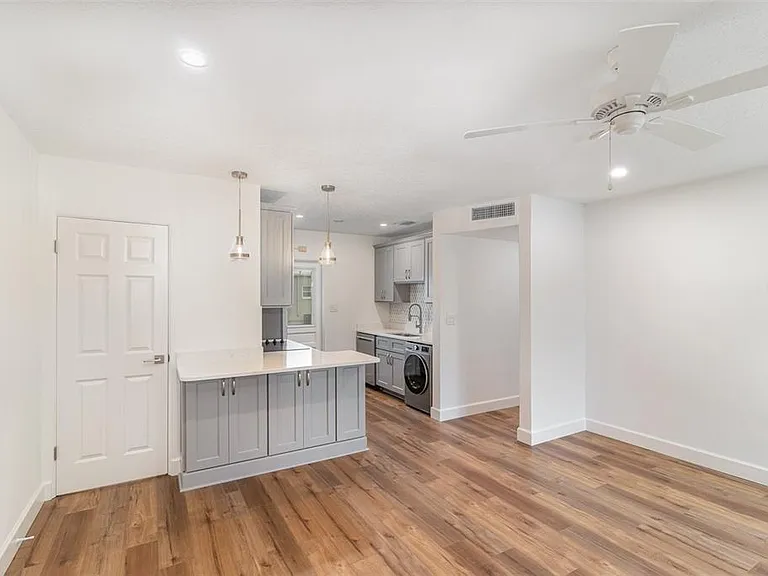 151 N Orlando Ave #207 — Photo 5