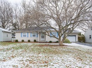 113 Sierra Dr, Rochester, NY 14616