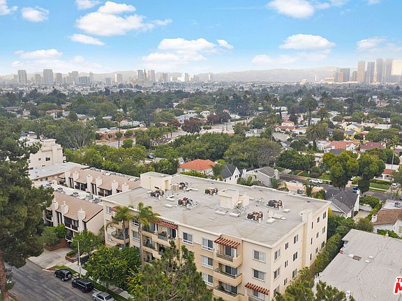 4th image of 2230 S Bentley Ave #Penthouse 4