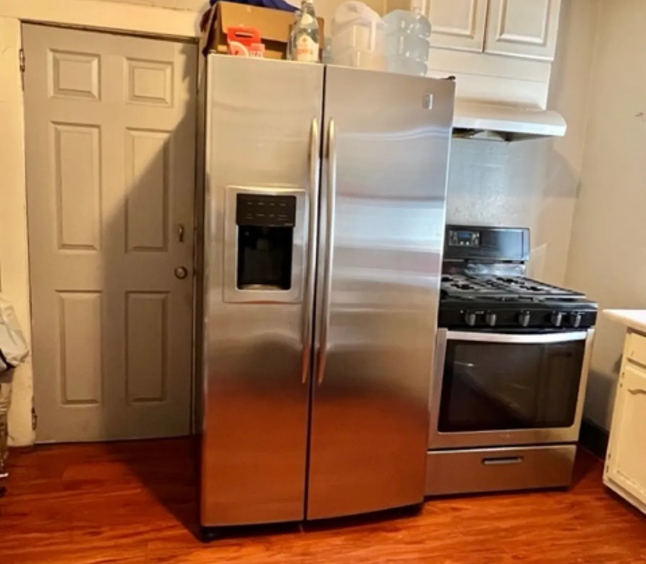 Studio, 200 sqft, $1,050 — Photo 3