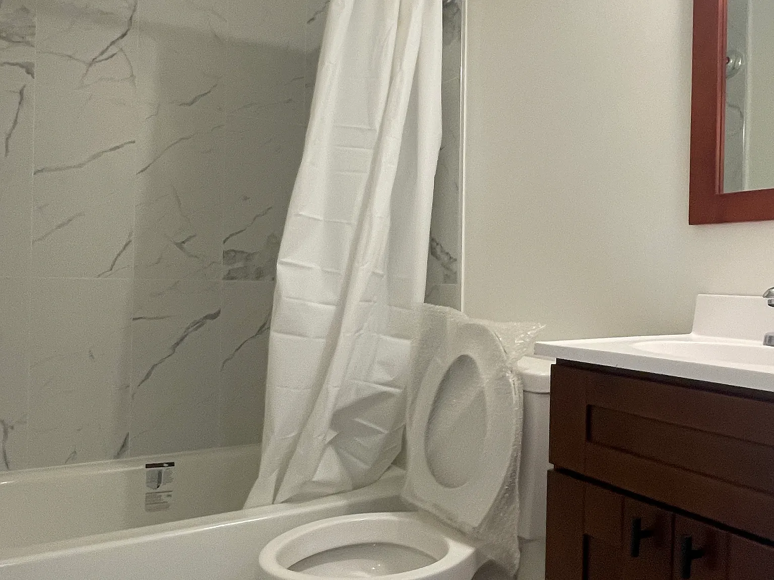 3 bed, $3,500 — Photo 2