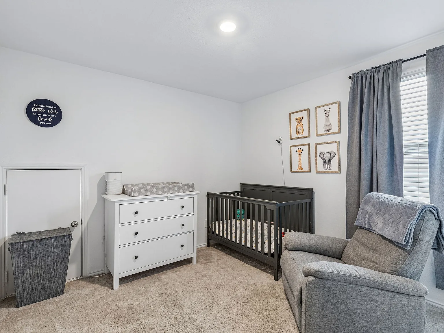 4 bed, 1756 sqft, $2,000 — Photo 3