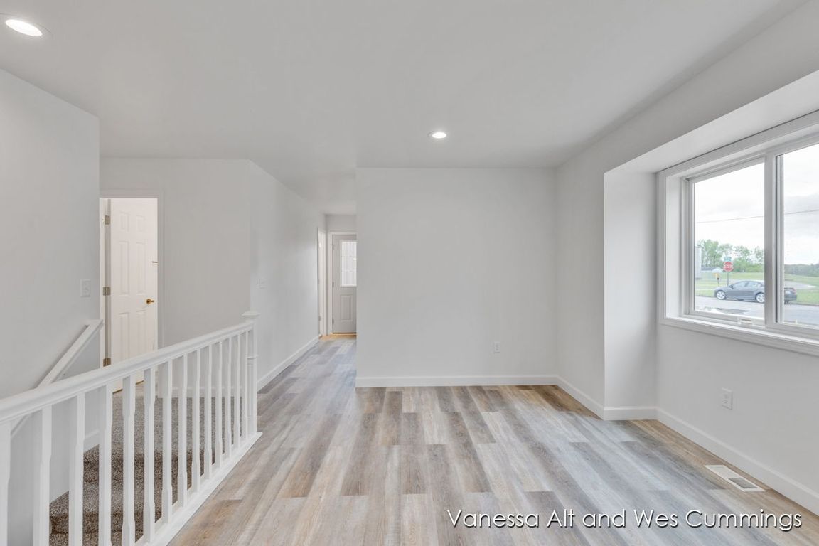 718 Harroun St, Belding, MI 48809 MLS 24025284 Zillow