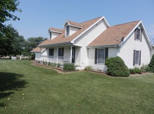 42466 Whitney Rd, Lagrange, OH 44050