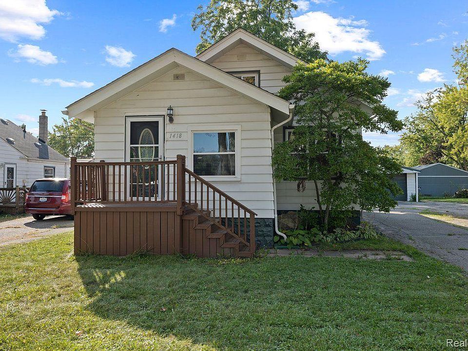 1st image of 1418 Beatrice St