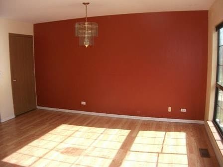 5th image of 4121 Continental Dr #4121