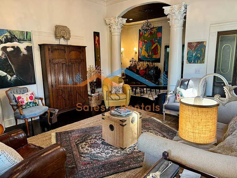 502 Clinton Ave E — Photo 2