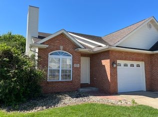 1521 English Pine Ln, O'Fallon, IL 62269