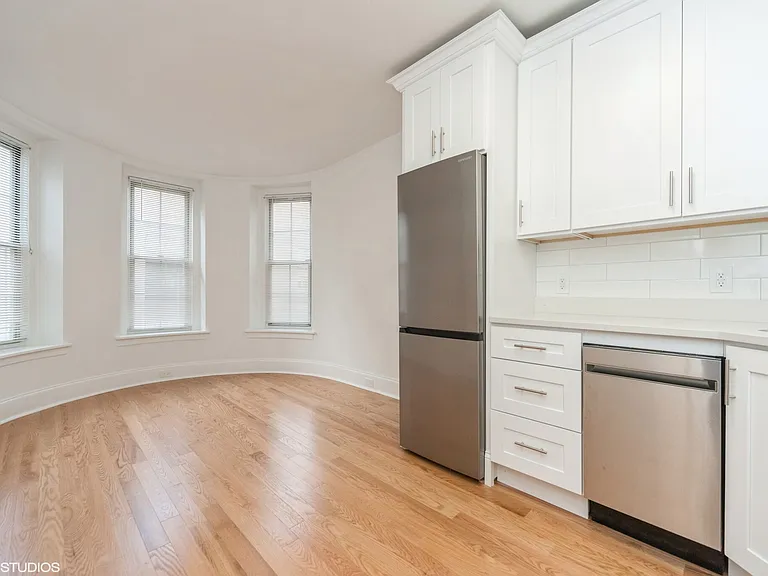 16 Clearway St #4 — Photo 2
