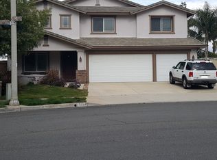 1493 Maplebrook Ln, Corona, CA 92881
