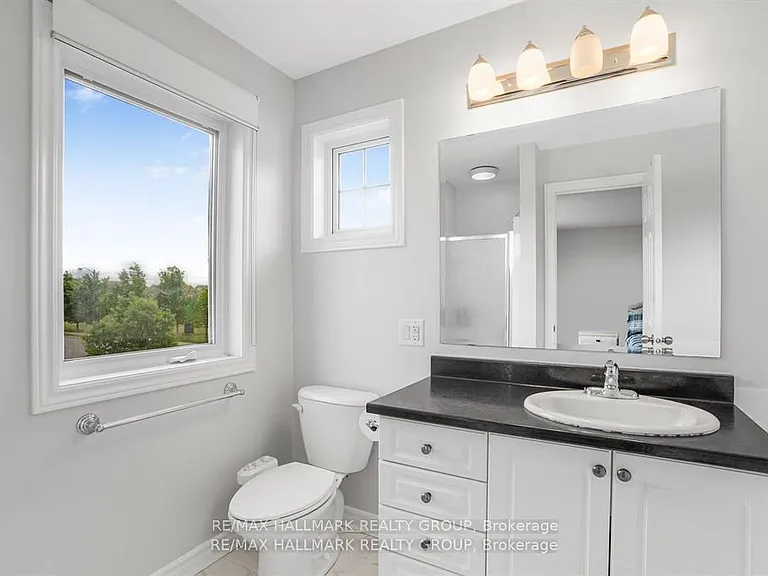 100 Lerta Way — Photo 11