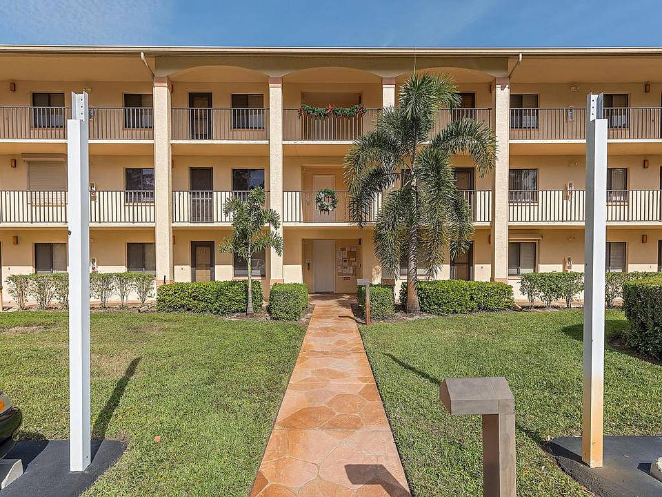 1st image of 5716 Deauville Cir APT I304