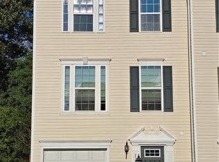 351 Sunrise Dr, Carnegie, PA 15106