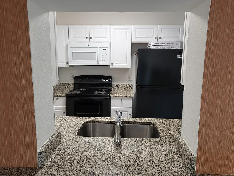 4210 Oak Ln #HOME — Photo 16