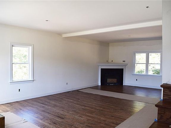 2nd image of 8032 Rose Hill Dr