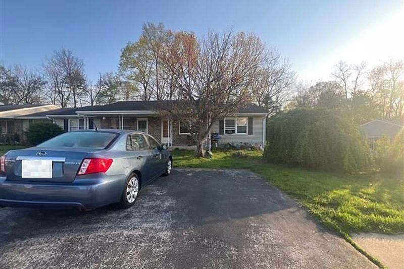 1st image of 3800 Fox Chase Dr