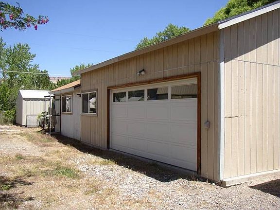 Garage door
