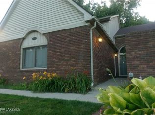 8575 22 Mile Rd, Utica, MI 48317