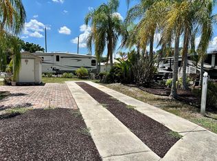 2928 Birdie Dr Lot 62, Bowling Green, FL 33834