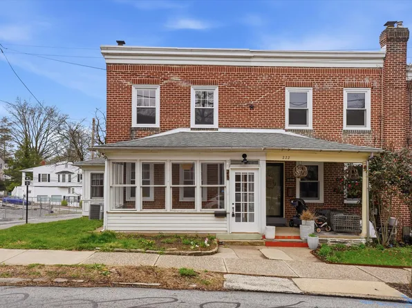 220 N Orange St, Media, PA 19063