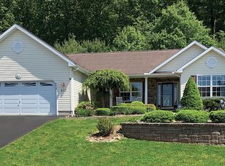 417 Fern Rd, Orwigsburg, PA 17961