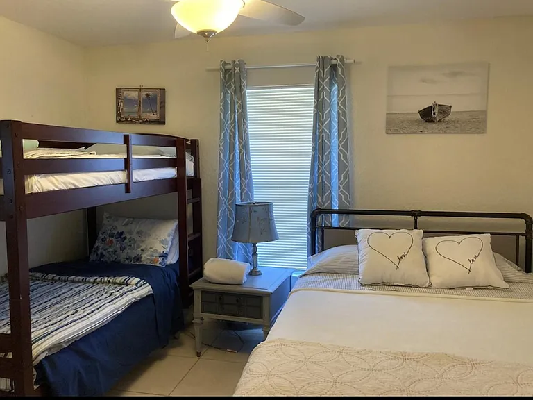 2141 Oak Ter — Photo 11