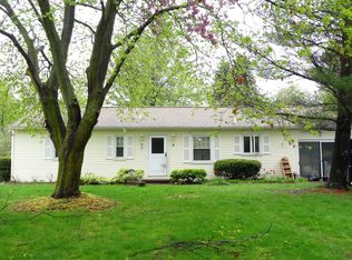 5 Cannon Hill Rd, Rochester, NY 14624